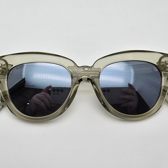 Diff Eyewear Jagger Crystal Olive Frame Silver Mirror Lens Cat Eye Sunglasses - Picture 10 of 15